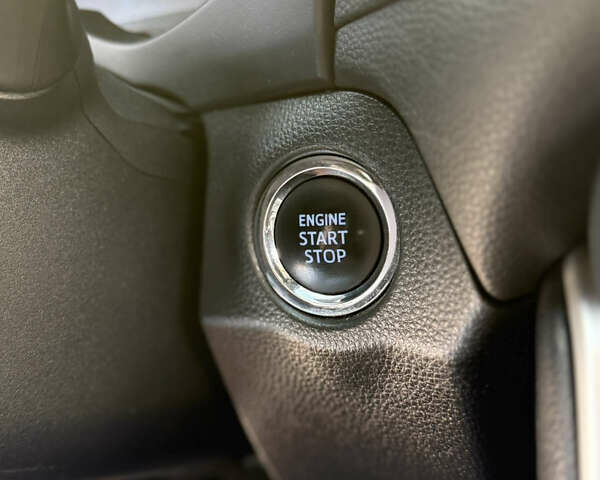 Белый Тойота РАВ 4, объемом двигателя 1.99 л и пробегом 159 тыс. км за 25999 $, фото 34 на Automoto.ua