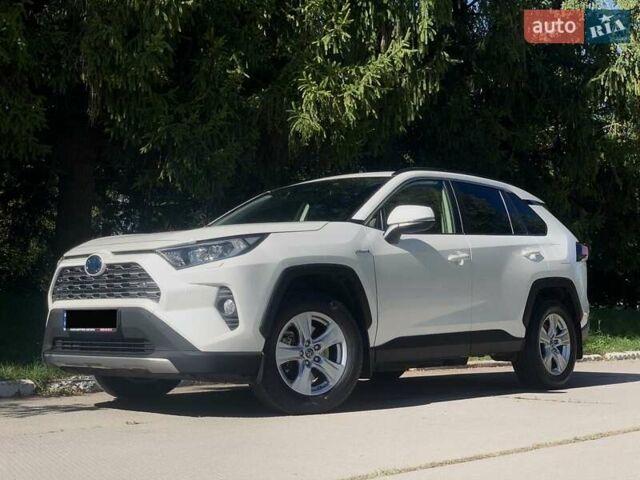 Белый Тойота РАВ 4, объемом двигателя 2.49 л и пробегом 24 тыс. км за 34400 $, фото 2 на Automoto.ua