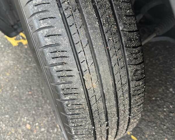 Тойота РАВ 4 2021 в Полтаве на Automoto.ua Белый Тойота РАВ 4, объемом двигателя 1.99 л и пробегом 32 тыс. км за 30900 $, фото 18 на Automoto.ua