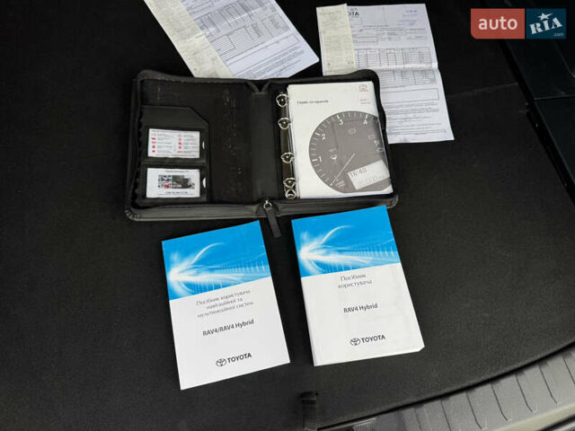 Белый Тойота РАВ 4, объемом двигателя 2.5 л и пробегом 85 тыс. км за 31999 $, фото 52 на Automoto.ua