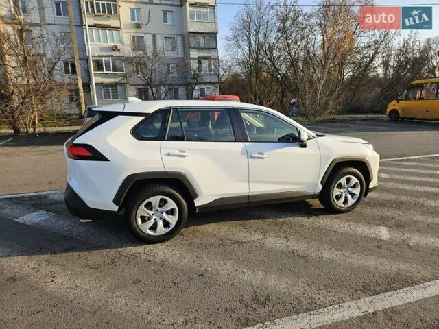 Білий Тойота РАВ 4, об'ємом двигуна 1.99 л та пробігом 149 тис. км за 21500 $, фото 6 на Automoto.ua