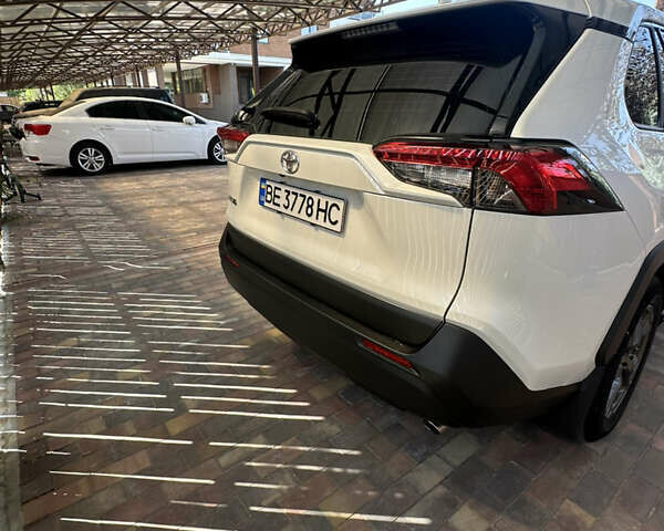 Білий Тойота РАВ 4, об'ємом двигуна 1.99 л та пробігом 89 тис. км за 27900 $, фото 6 на Automoto.ua