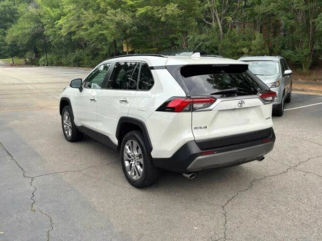 Белый Тойота РАВ 4, объемом двигателя 2.5 л и пробегом 21 тыс. км за 17400 $, фото 3 на Automoto.ua