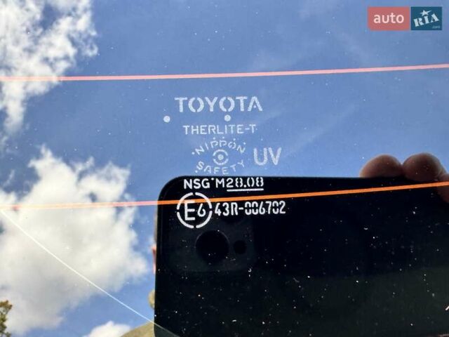 Белый Тойота РАВ 4, объемом двигателя 2.49 л и пробегом 103 тыс. км за 34999 $, фото 14 на Automoto.ua