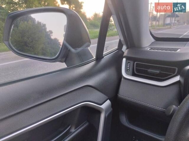 Білий Тойота РАВ 4, об'ємом двигуна 2.49 л та пробігом 66 тис. км за 23000 $, фото 5 на Automoto.ua