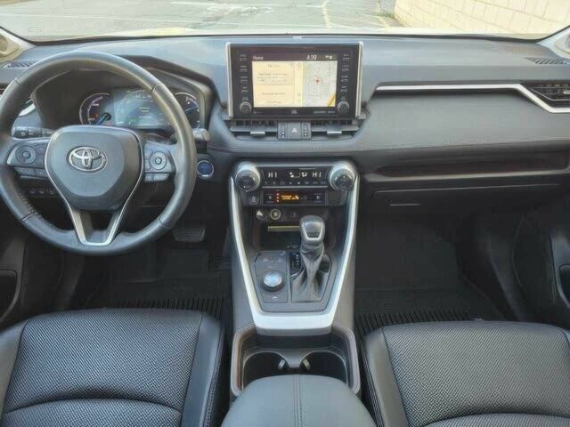 Білий Тойота РАВ 4, об'ємом двигуна 2.5 л та пробігом 24 тис. км за 12500 $, фото 6 на Automoto.ua