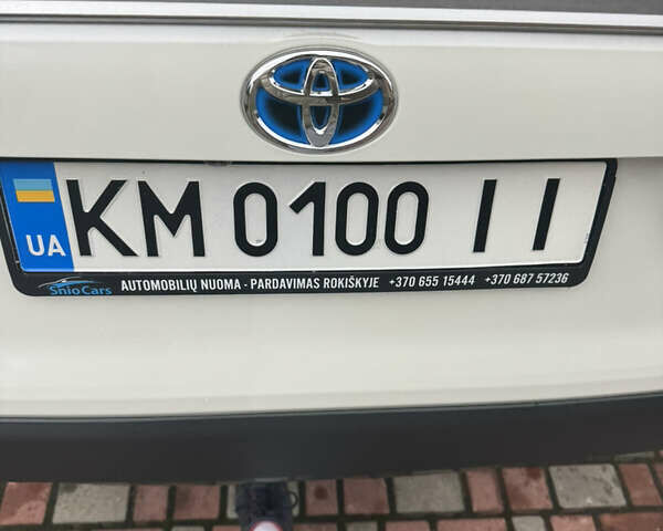 Белый Тойота РАВ 4, объемом двигателя 2.4 л и пробегом 97 тыс. км за 29900 $, фото 6 на Automoto.ua