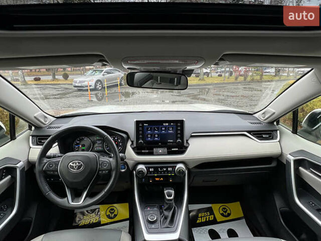 Белый Тойота РАВ 4, объемом двигателя 2.49 л и пробегом 99 тыс. км за 34800 $, фото 14 на Automoto.ua