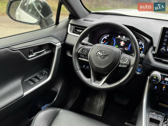 Белый Тойота РАВ 4, объемом двигателя 2.5 л и пробегом 55 тыс. км за 37500 $, фото 21 на Automoto.ua