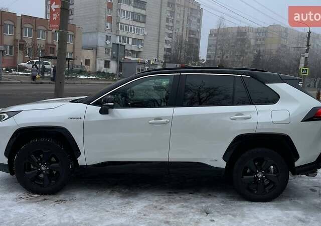 Белый Тойота РАВ 4, объемом двигателя 2.49 л и пробегом 44 тыс. км за 34900 $, фото 1 на Automoto.ua
