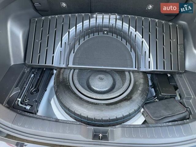 Білий Тойота РАВ 4, об'ємом двигуна 2.49 л та пробігом 75 тис. км за 35500 $, фото 7 на Automoto.ua