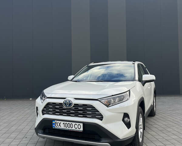 Білий Тойота РАВ 4, об'ємом двигуна 2.5 л та пробігом 25 тис. км за 35000 $, фото 1 на Automoto.ua