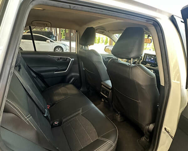 Білий Тойота РАВ 4, об'ємом двигуна 1.99 л та пробігом 89 тис. км за 27900 $, фото 15 на Automoto.ua