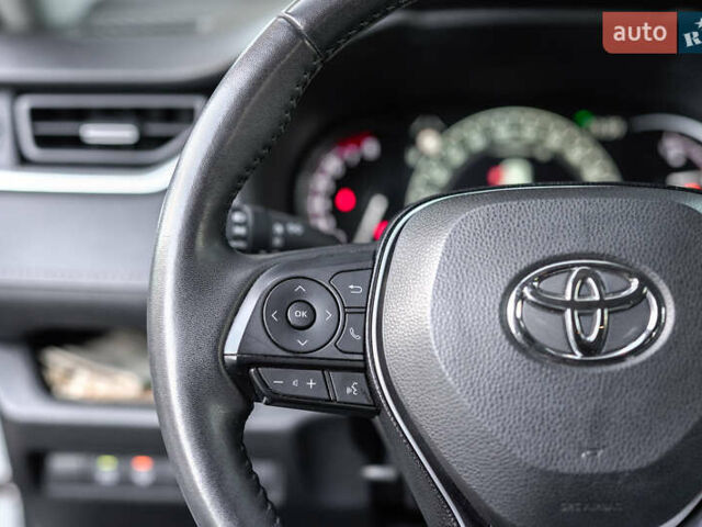 Белый Тойота РАВ 4, объемом двигателя 1.99 л и пробегом 55 тыс. км за 29900 $, фото 17 на Automoto.ua