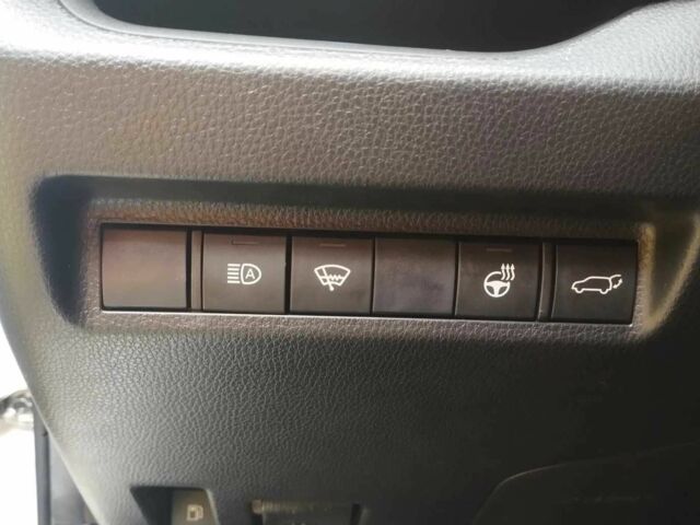 Білий Тойота РАВ 4, об'ємом двигуна 2.5 л та пробігом 102 тис. км за 17500 $, фото 18 на Automoto.ua