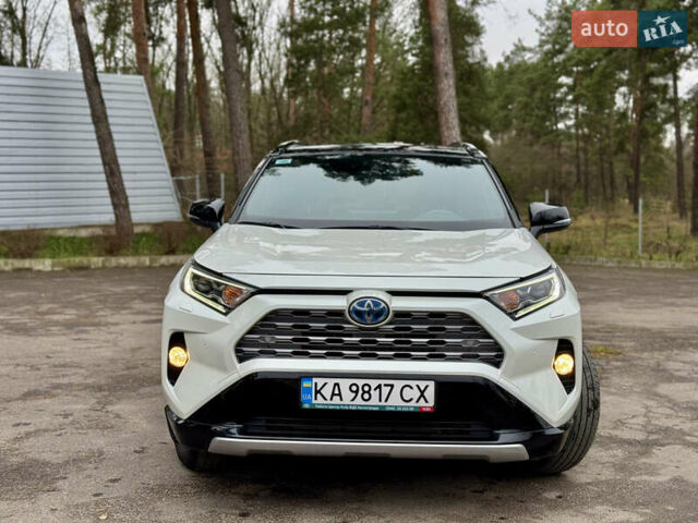 Белый Тойота РАВ 4, объемом двигателя 2.5 л и пробегом 55 тыс. км за 37500 $, фото 6 на Automoto.ua