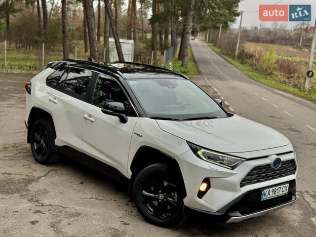 Белый Тойота РАВ 4, объемом двигателя 2.5 л и пробегом 55 тыс. км за 37500 $, фото 3 на Automoto.ua