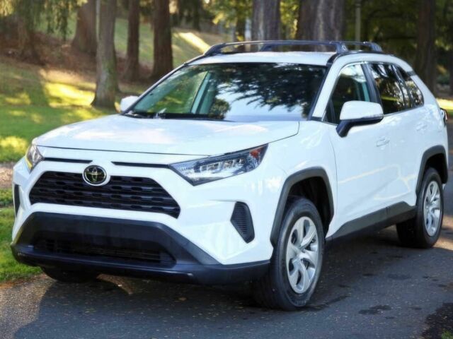 Белый Тойота РАВ 4, объемом двигателя 2.5 л и пробегом 20 тыс. км за 21000 $, фото 2 на Automoto.ua