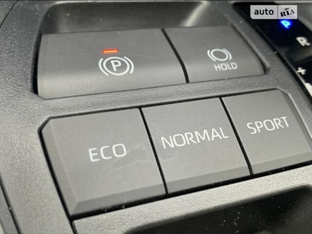 Білий Тойота РАВ 4, об'ємом двигуна 2.5 л та пробігом 64 тис. км за 27000 $, фото 22 на Automoto.ua