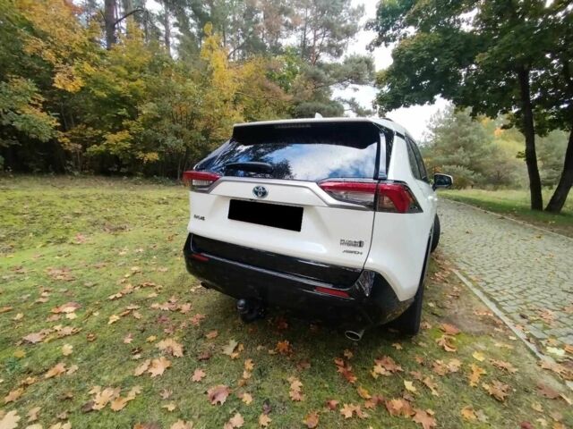 Білий Тойота РАВ 4, об'ємом двигуна 2.5 л та пробігом 102 тис. км за 17500 $, фото 4 на Automoto.ua