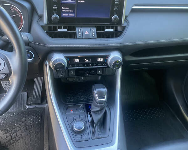 Білий Тойота РАВ 4, об'ємом двигуна 1.99 л та пробігом 61 тис. км за 34800 $, фото 17 на Automoto.ua