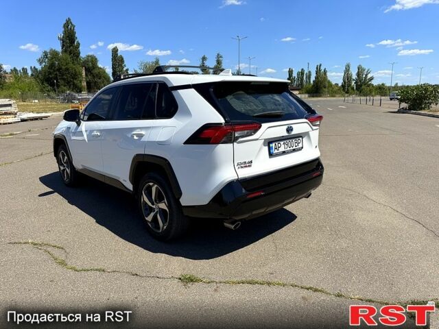 Белый Тойота РАВ 4, объемом двигателя 2.5 л и пробегом 55 тыс. км за 33000 $, фото 1 на Automoto.ua
