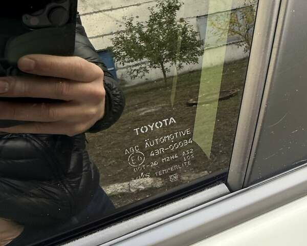 Тойота РАВ 4 2021 в Полтаве на Automoto.ua Белый Тойота РАВ 4, объемом двигателя 1.99 л и пробегом 32 тыс. км за 30900 $, фото 3 на Automoto.ua