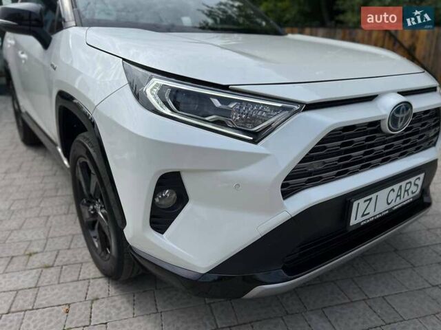 Білий Тойота РАВ 4, об'ємом двигуна 2.49 л та пробігом 86 тис. км за 33900 $, фото 8 на Automoto.ua