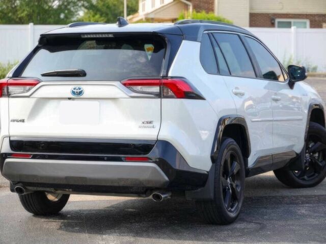 Білий Тойота РАВ 4, об'ємом двигуна 2.5 л та пробігом 21 тис. км за 20000 $, фото 3 на Automoto.ua