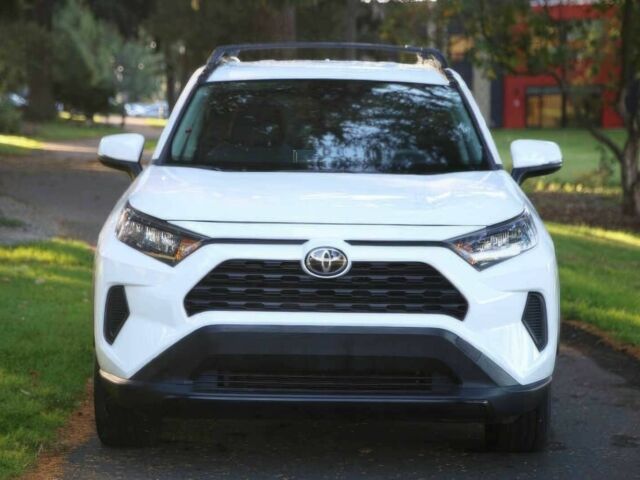 Белый Тойота РАВ 4, объемом двигателя 2.5 л и пробегом 20 тыс. км за 21000 $, фото 1 на Automoto.ua