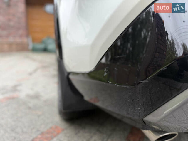 Белый Тойота РАВ 4, объемом двигателя 2.49 л и пробегом 50 тыс. км за 31800 $, фото 17 на Automoto.ua