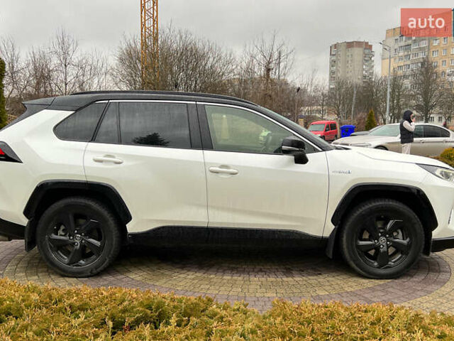 Білий Тойота РАВ 4, об'ємом двигуна 2.49 л та пробігом 57 тис. км за 38750 $, фото 7 на Automoto.ua
