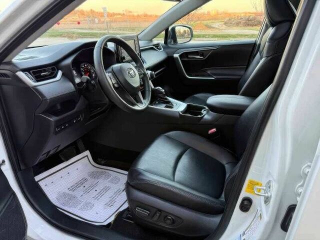 Белый Тойота РАВ 4, объемом двигателя 2.5 л и пробегом 46 тыс. км за 12000 $, фото 9 на Automoto.ua