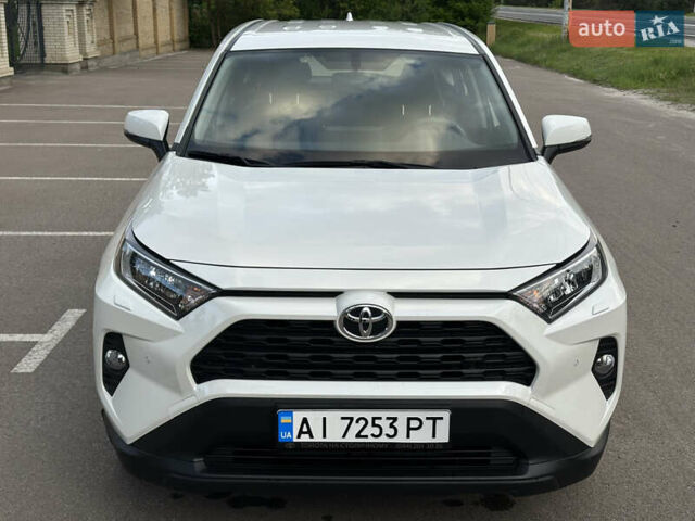 Белый Тойота РАВ 4, объемом двигателя 1.99 л и пробегом 22 тыс. км за 31300 $, фото 5 на Automoto.ua