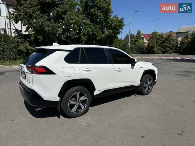 Білий Тойота РАВ 4, об'ємом двигуна 2.49 л та пробігом 56 тис. км за 37200 $, фото 3 на Automoto.ua