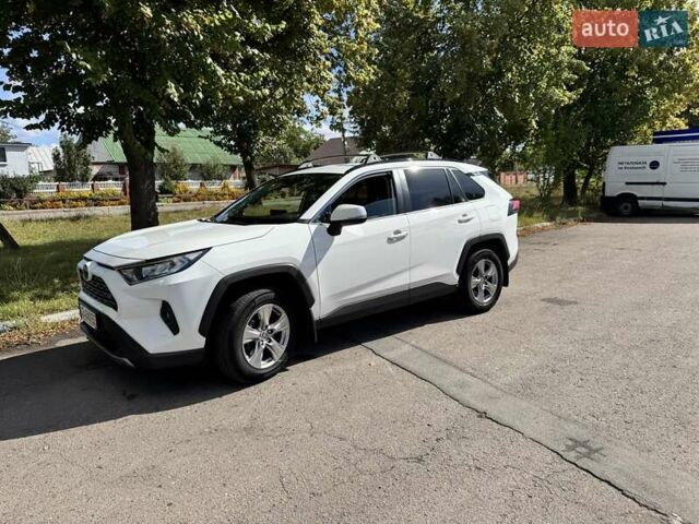 Белый Тойота РАВ 4, объемом двигателя 2.49 л и пробегом 103 тыс. км за 34999 $, фото 6 на Automoto.ua