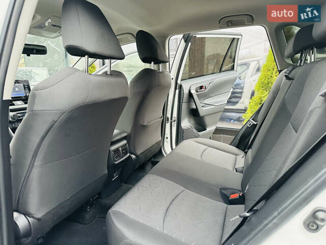 Белый Тойота РАВ 4, объемом двигателя 1.99 л и пробегом 95 тыс. км за 26700 $, фото 15 на Automoto.ua