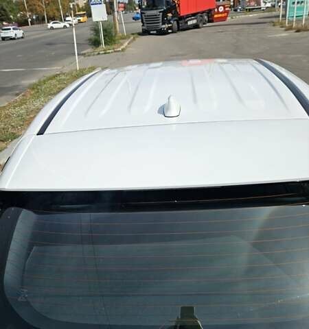 Білий Тойота РАВ 4, об'ємом двигуна 1.99 л та пробігом 138 тис. км за 23750 $, фото 2 на Automoto.ua