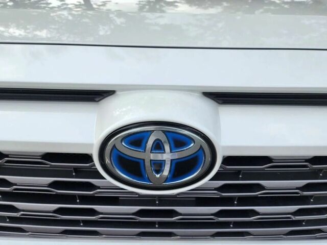 Білий Тойота РАВ 4, об'ємом двигуна 2.5 л та пробігом 78 тис. км за 18200 $, фото 4 на Automoto.ua