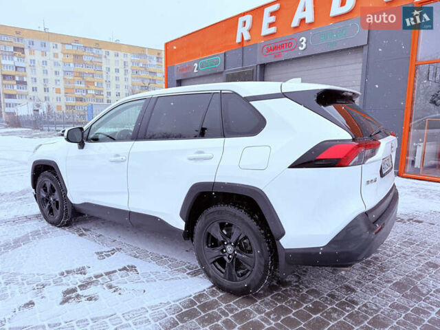 Білий Тойота РАВ 4, об'ємом двигуна 2 л та пробігом 95 тис. км за 24700 $, фото 25 на Automoto.ua