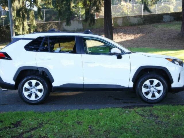 Белый Тойота РАВ 4, объемом двигателя 2.5 л и пробегом 20 тыс. км за 21000 $, фото 3 на Automoto.ua