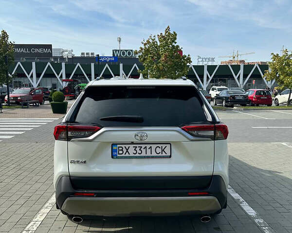 Білий Тойота РАВ 4, об'ємом двигуна 1.99 л та пробігом 57 тис. км за 29000 $, фото 5 на Automoto.ua