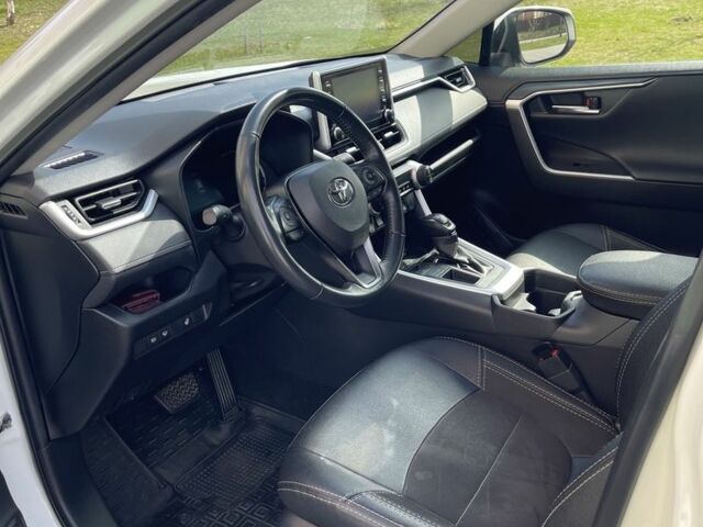 Білий Тойота РАВ 4, об'ємом двигуна 2 л та пробігом 89 тис. км за 29200 $, фото 5 на Automoto.ua