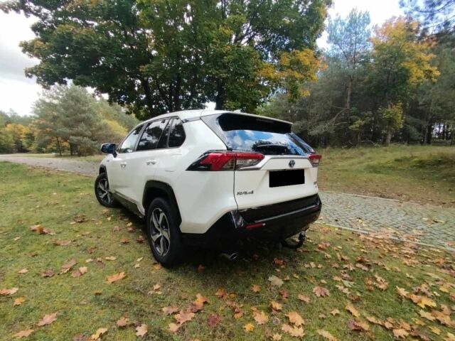 Білий Тойота РАВ 4, об'ємом двигуна 2.5 л та пробігом 102 тис. км за 17500 $, фото 3 на Automoto.ua