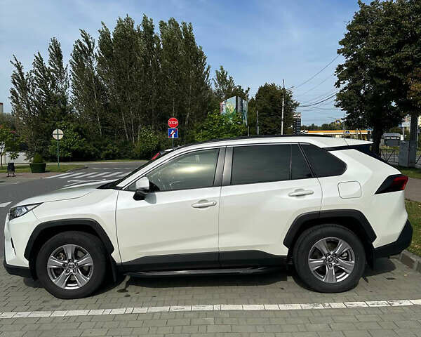 Білий Тойота РАВ 4, об'ємом двигуна 1.99 л та пробігом 57 тис. км за 29000 $, фото 7 на Automoto.ua