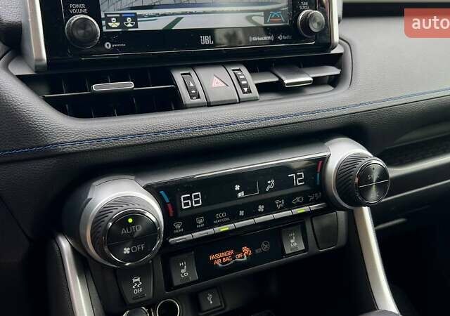 Білий Тойота РАВ 4, об'ємом двигуна 2.49 л та пробігом 86 тис. км за 33900 $, фото 16 на Automoto.ua