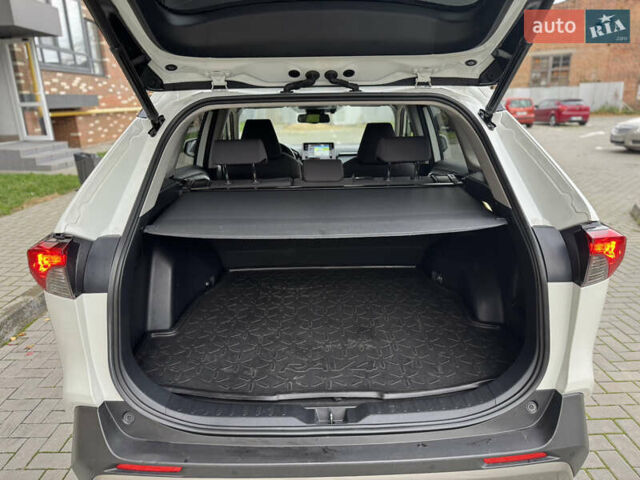 Белый Тойота РАВ 4, объемом двигателя 2.5 л и пробегом 97 тыс. км за 29900 $, фото 23 на Automoto.ua