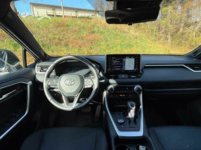 Белый Тойота РАВ 4, объемом двигателя 2.5 л и пробегом 22 тыс. км за 21599 $, фото 7 на Automoto.ua