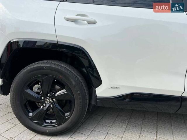 Білий Тойота РАВ 4, об'ємом двигуна 2.49 л та пробігом 86 тис. км за 33900 $, фото 12 на Automoto.ua