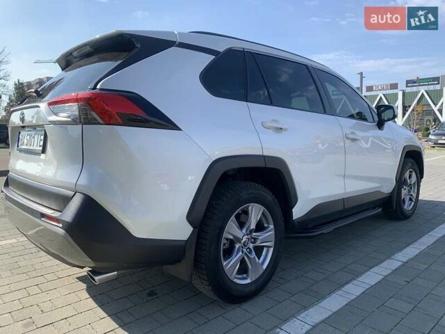 Белый Тойота РАВ 4, объемом двигателя 1.99 л и пробегом 59 тыс. км за 29500 $, фото 5 на Automoto.ua